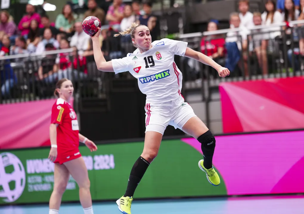 SUMMARY: Another good day for the visitors; Hungary took two points in Austria