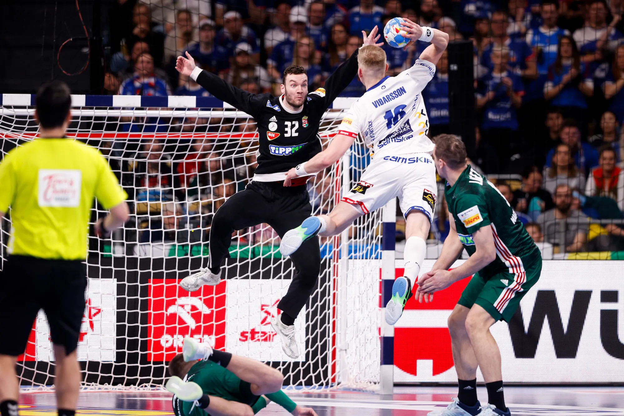 See a thrilling Men’s EHF EURO 2026 preliminary round in Kristianstad