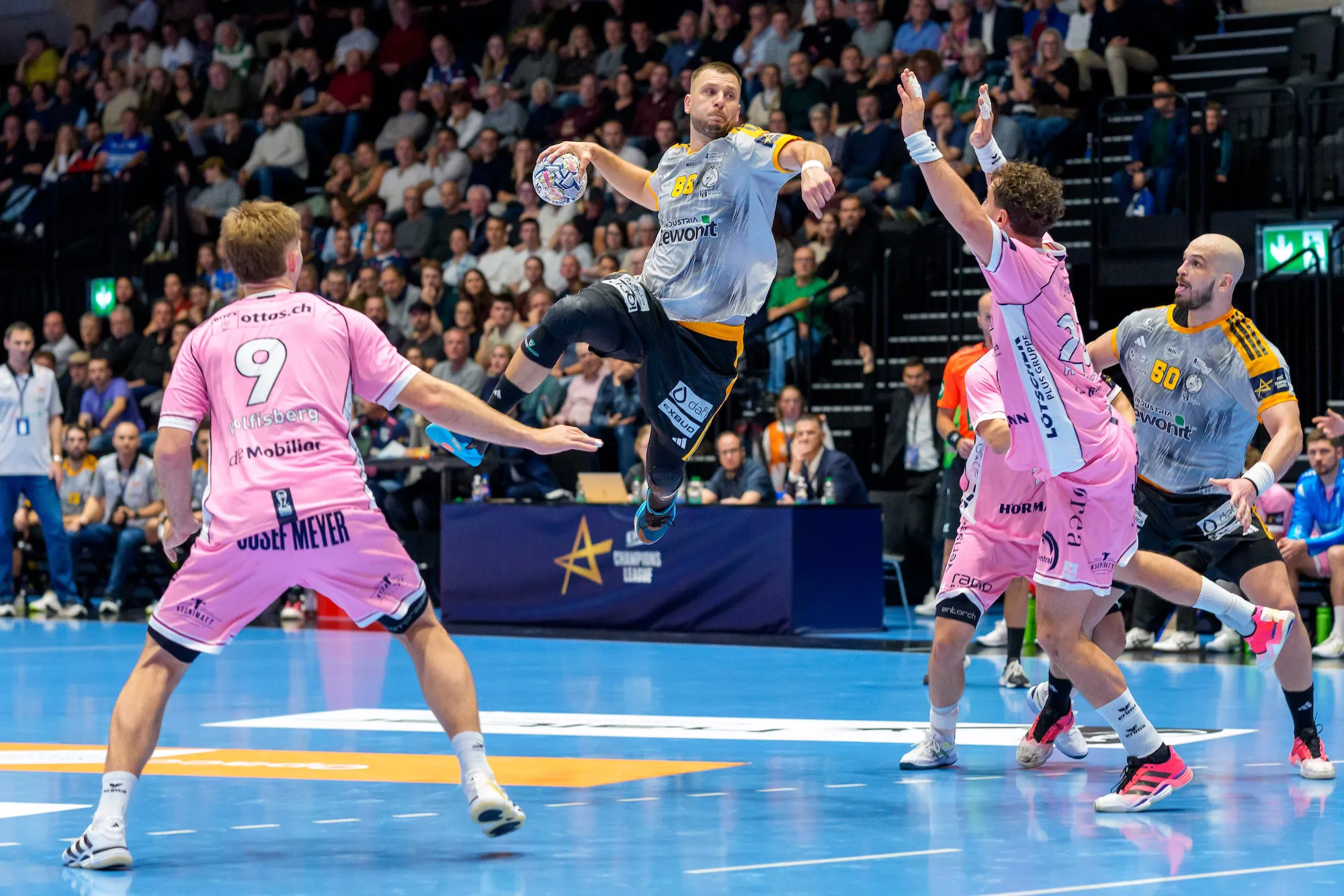 EHFCL review: Kielce to main round; high-octane Veszprém take Füchse