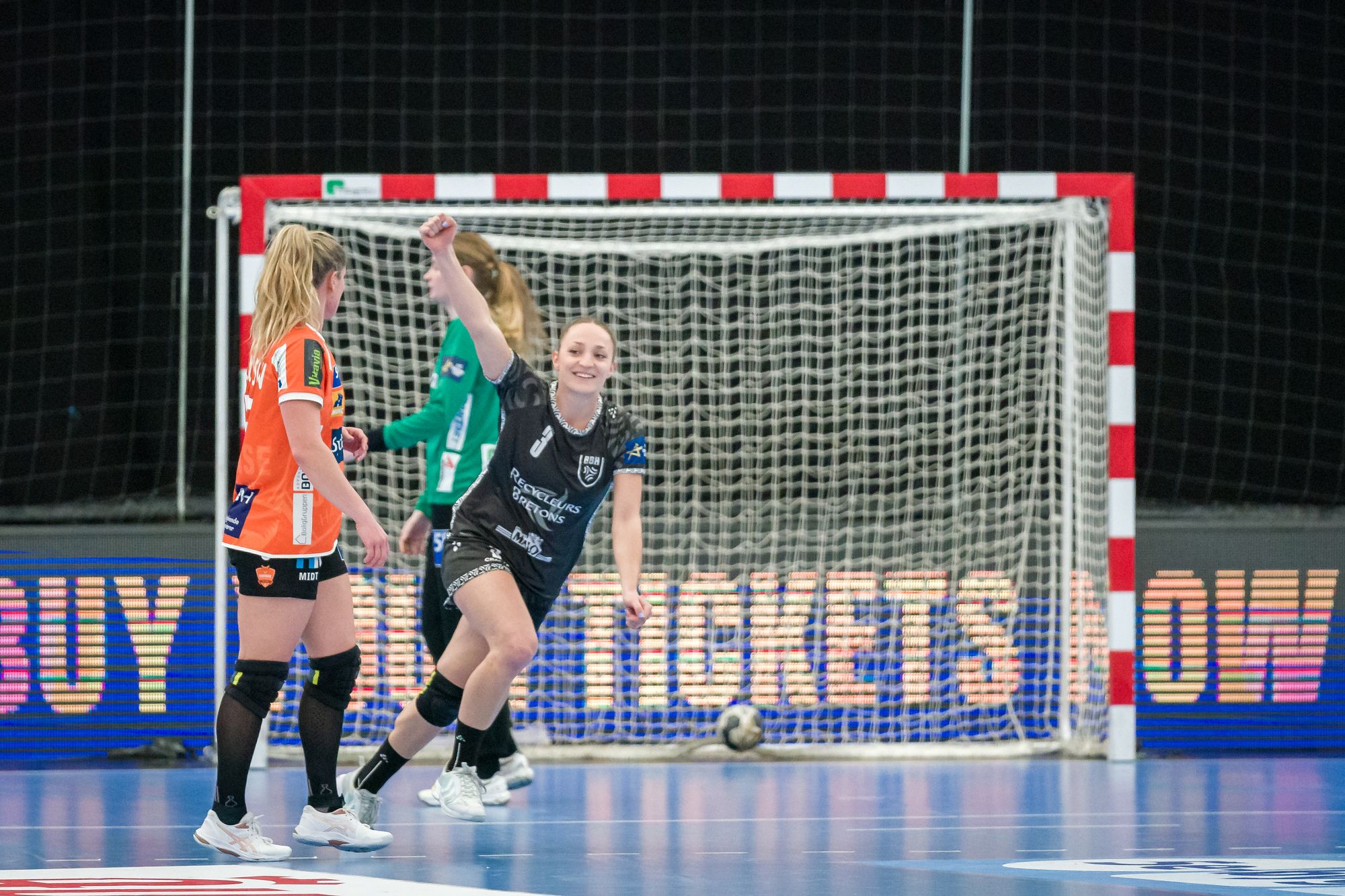 MOTW heads to Brest for tight play-off encounter