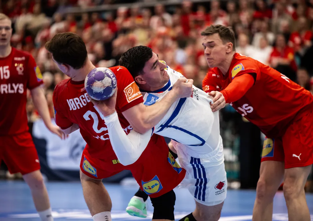France complete the double over Denmark, Sweden take the Nordic derby again