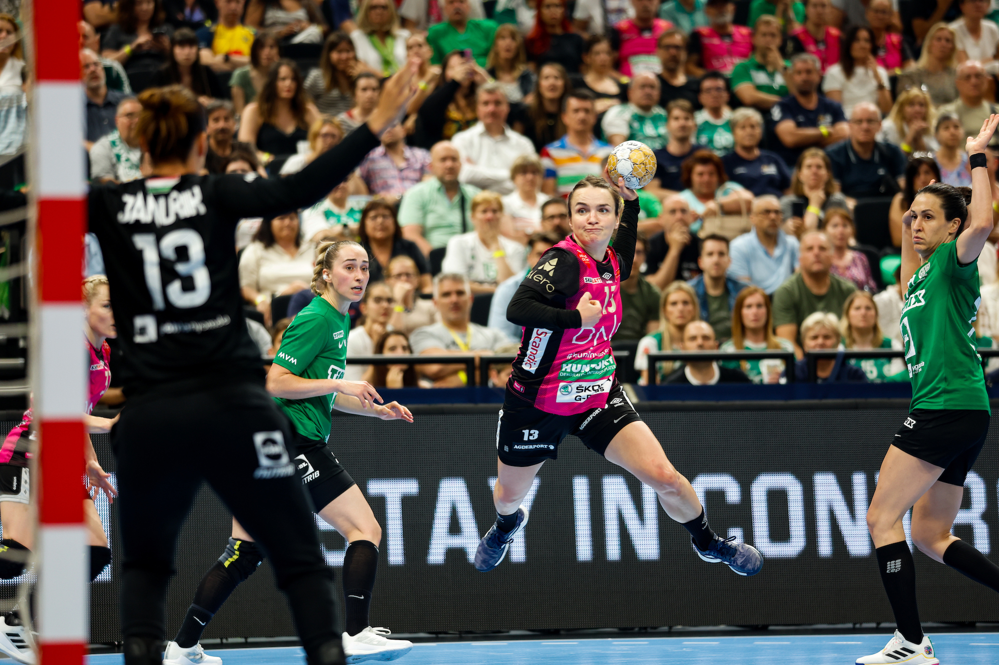 Reigning champions meet familiar foes and two newcomers