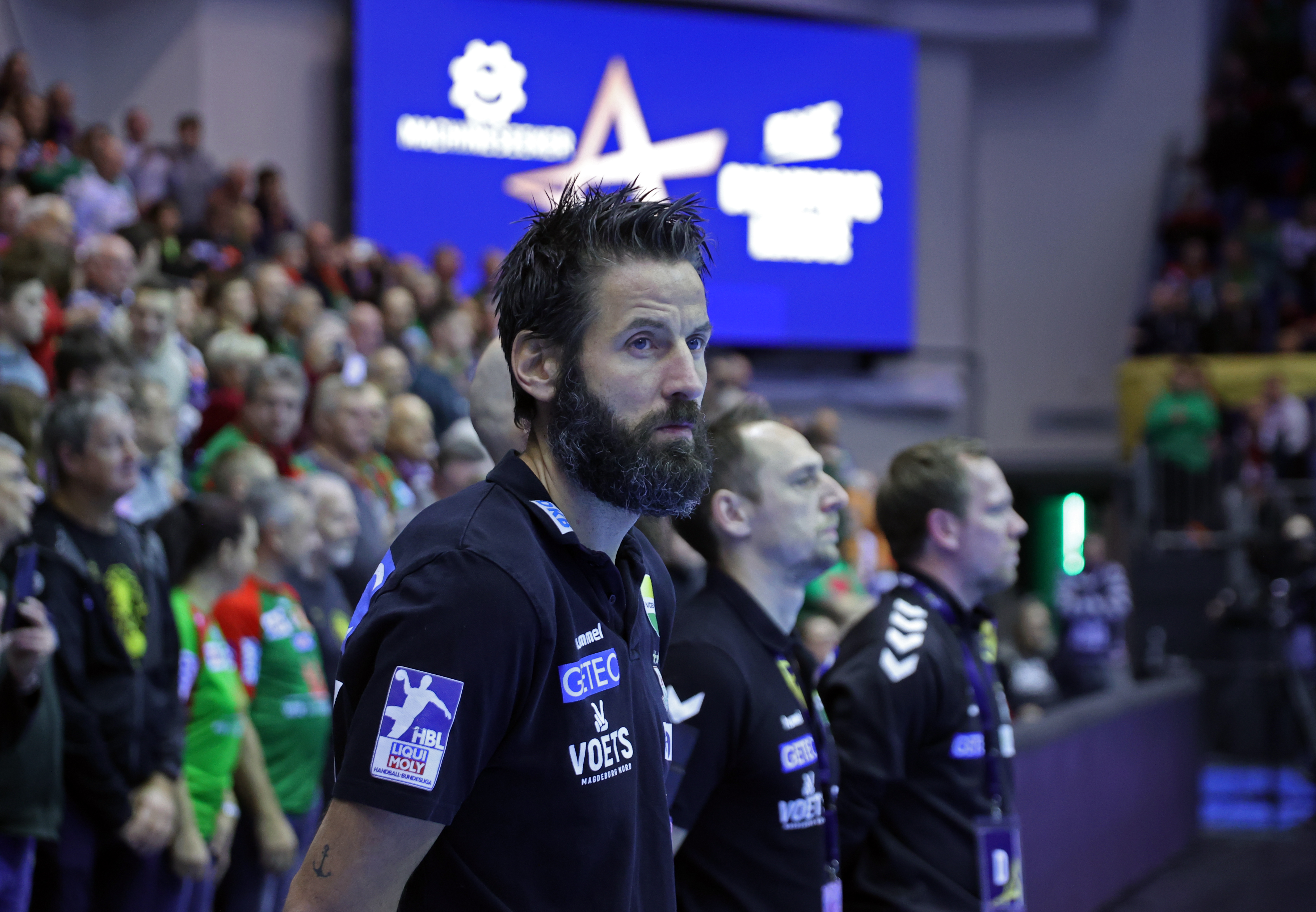 Bennet’s beard is short, but the run does not stop