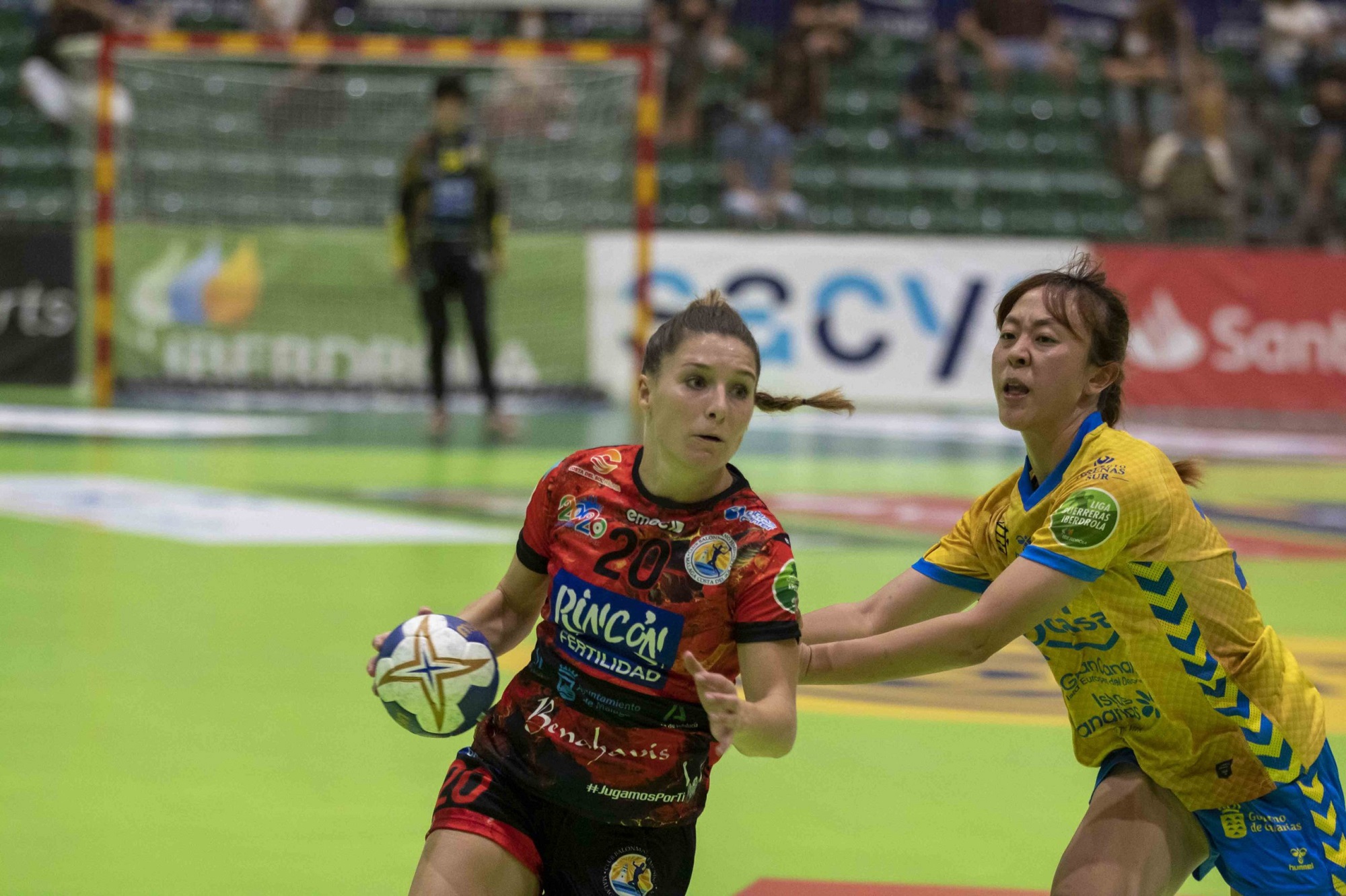 Malaga eager to surprise Zagreb in home leg of final