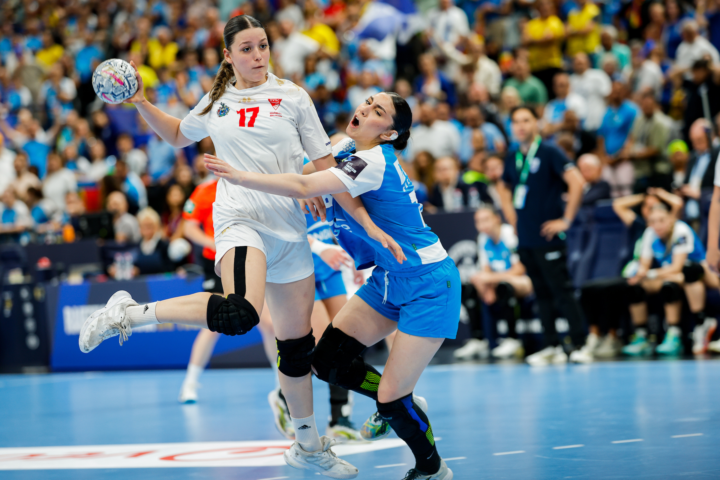 Debrecen win overtime thriller to claim EHF Youth Club Trophy