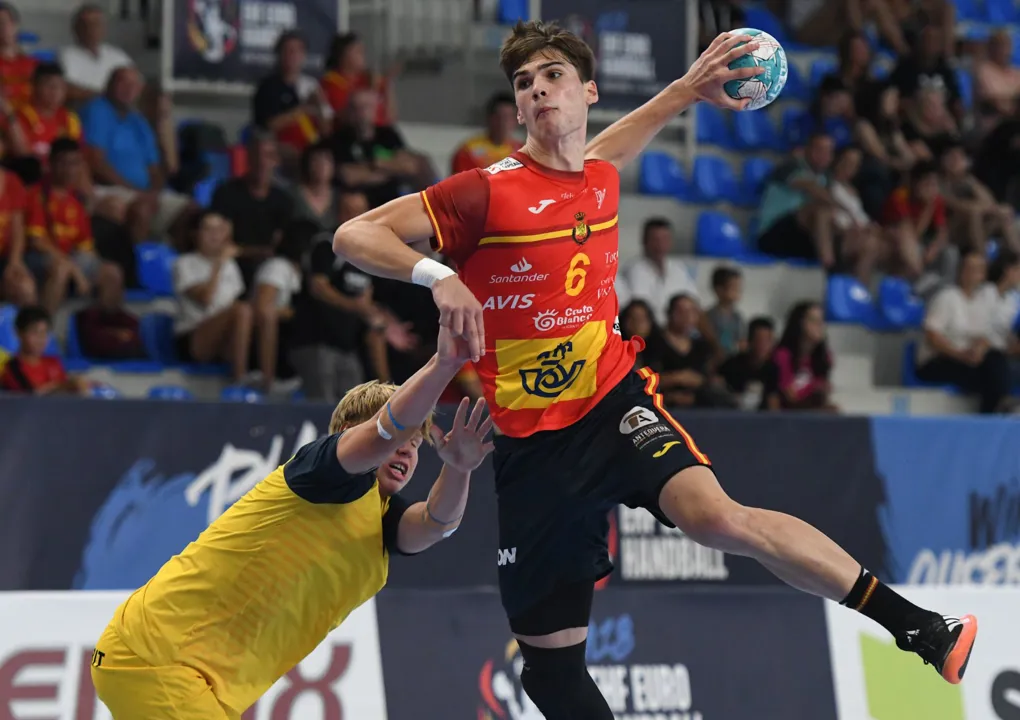 Spain complete historic double with M18 EHF EURO 2022 title