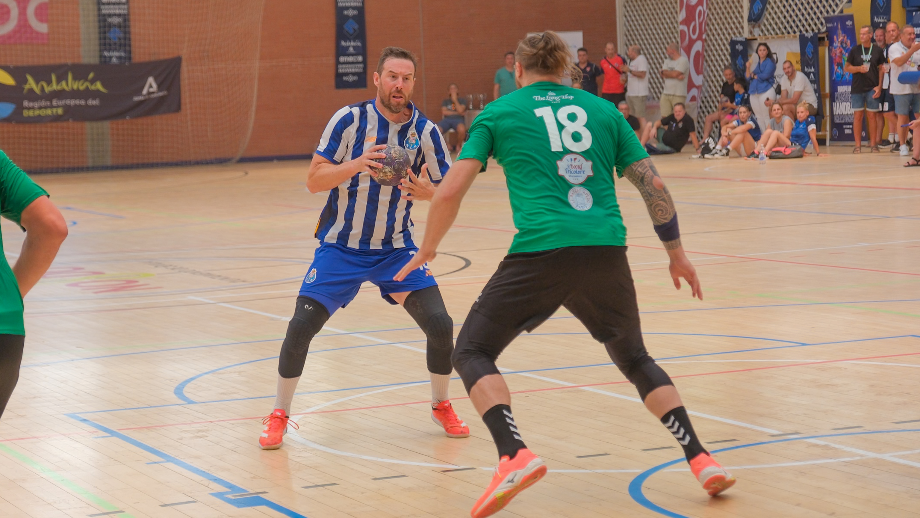 Learn about walking handball at the next EHF Webinar