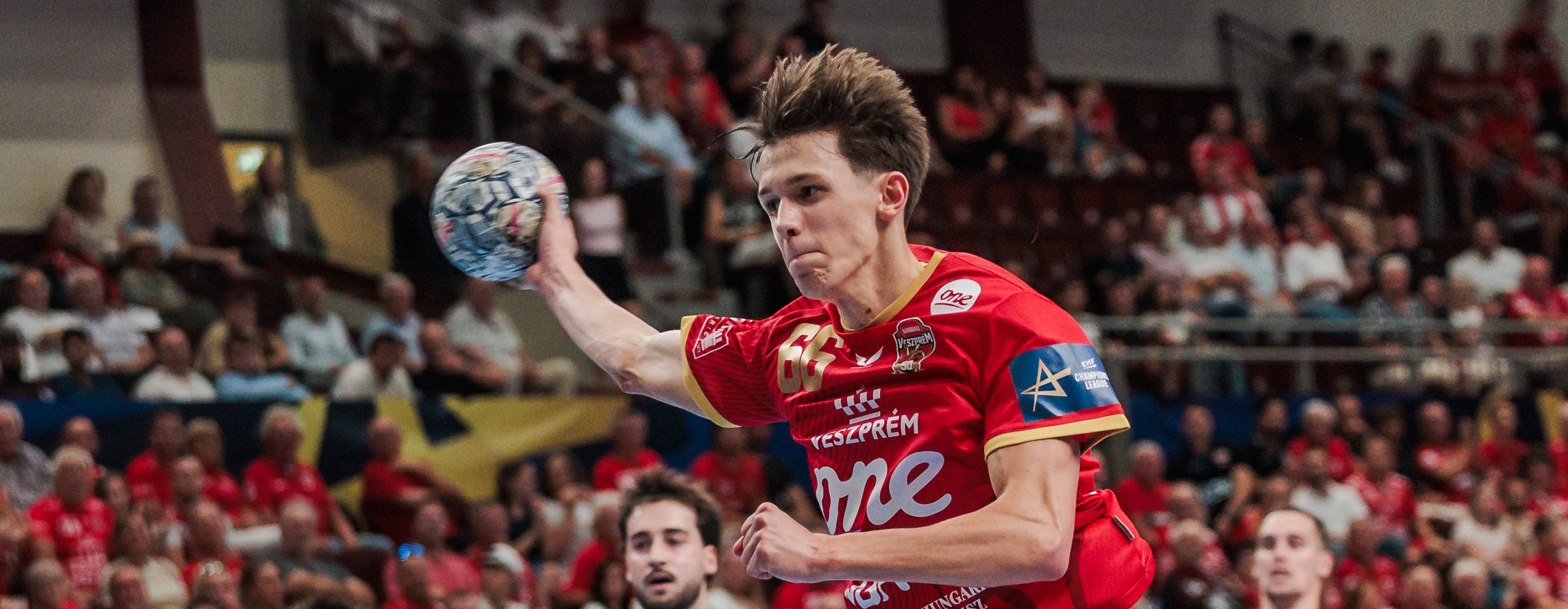 20260909 Veszprem Porto Gancs Peto1