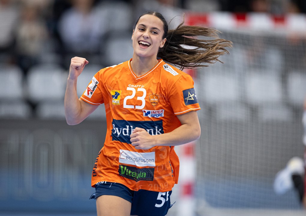 Coverage of EHF Champions League Women round 5