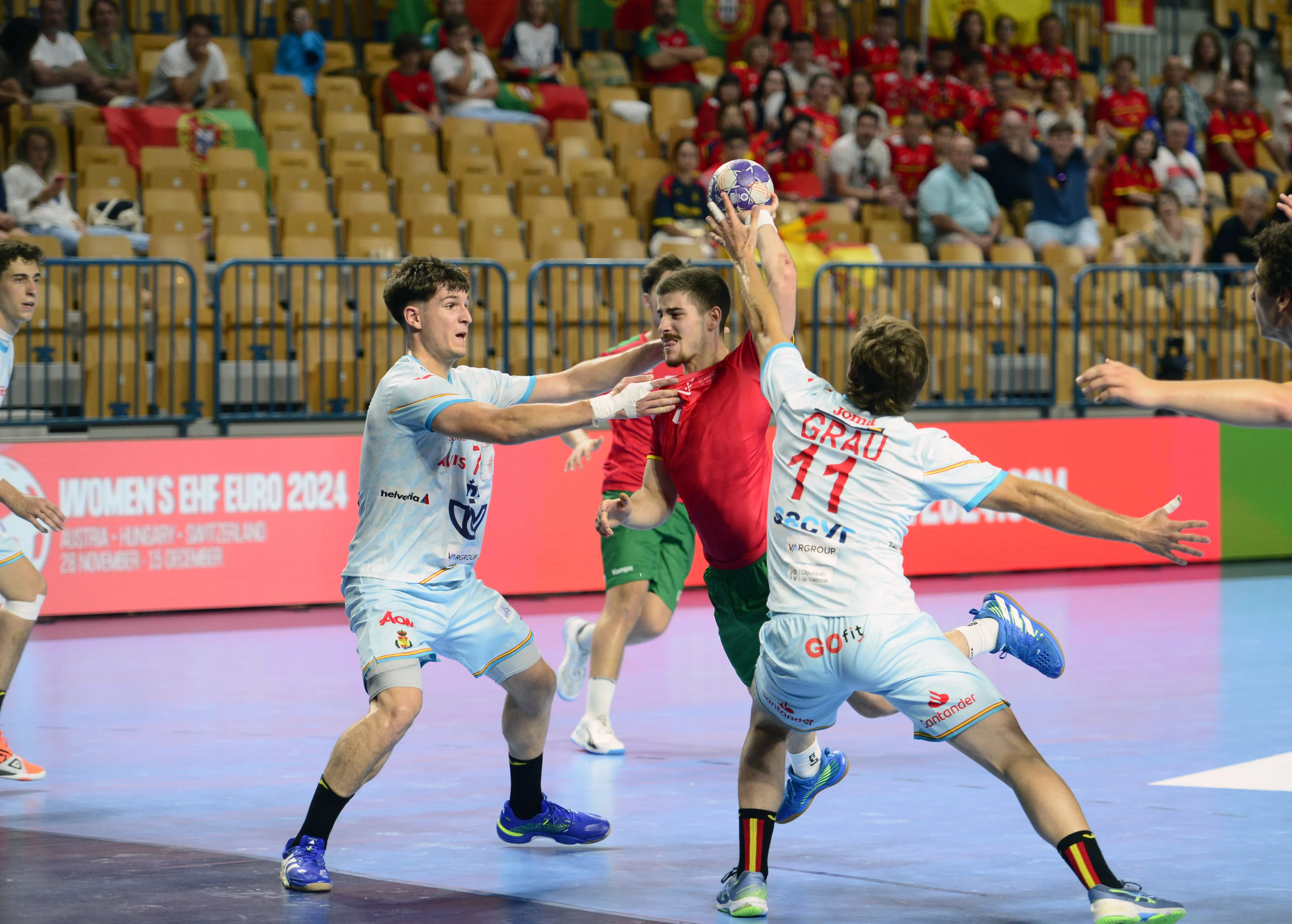 LIVE BLOG: Portugal and Spain for the title at the M20 EHF EURO 2024