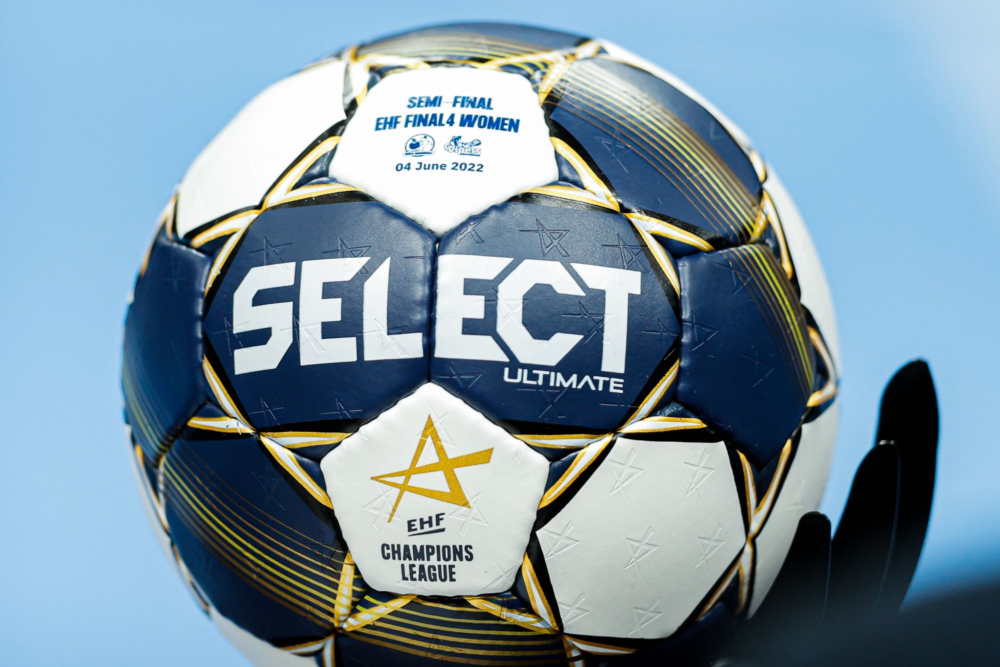 Ehf champions clearance league ball