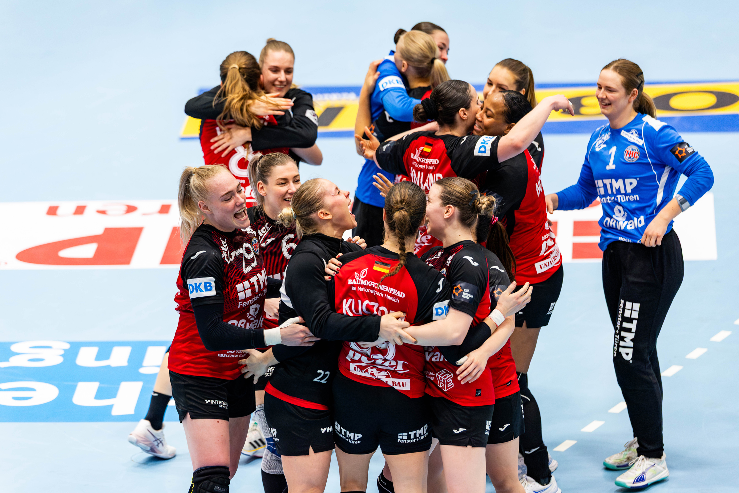Last-second drama propels Thüringer to European League quarter-finals