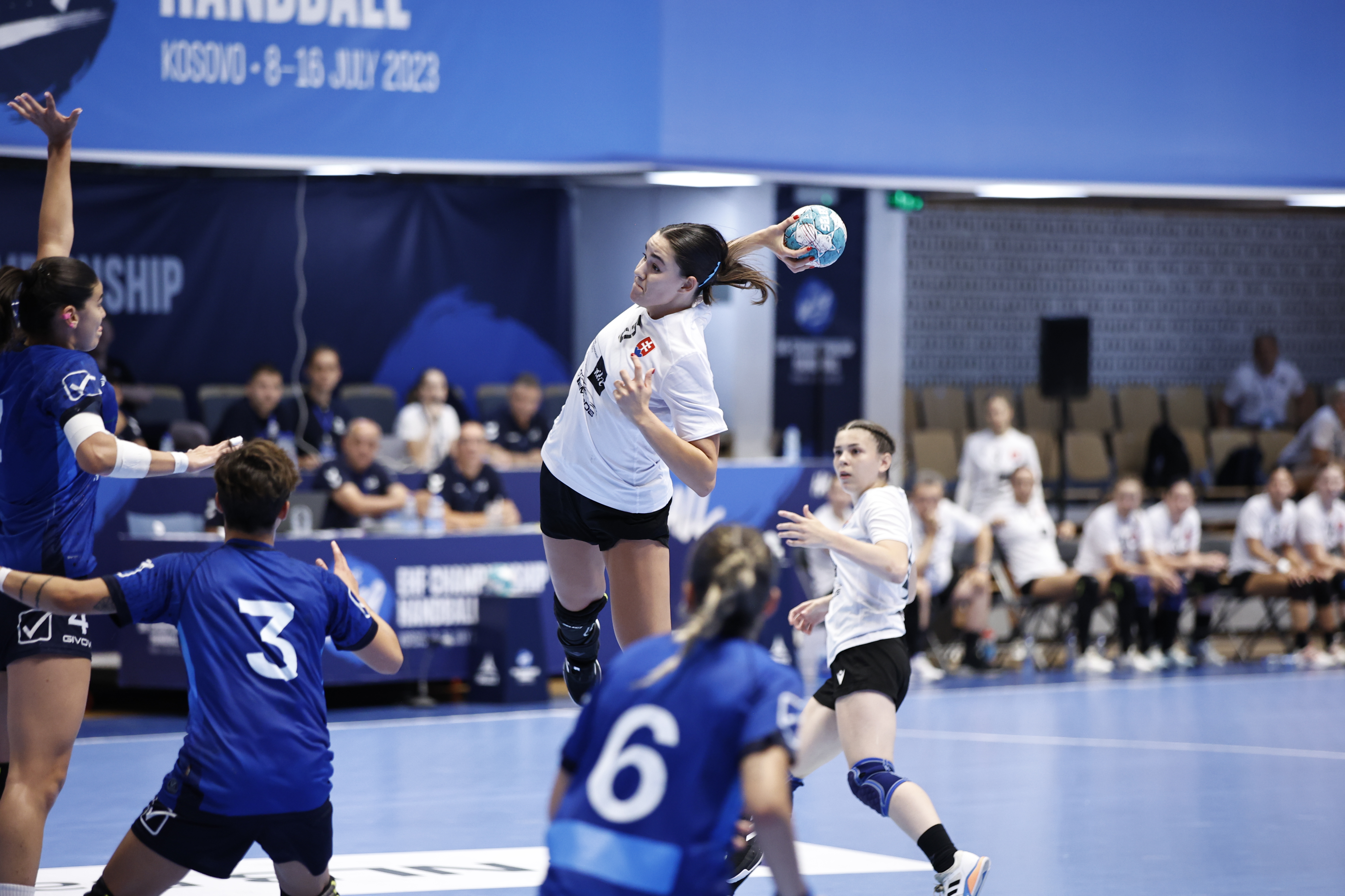 Hunt for W19 EHF Championship 2025 trophy begins in Georgia