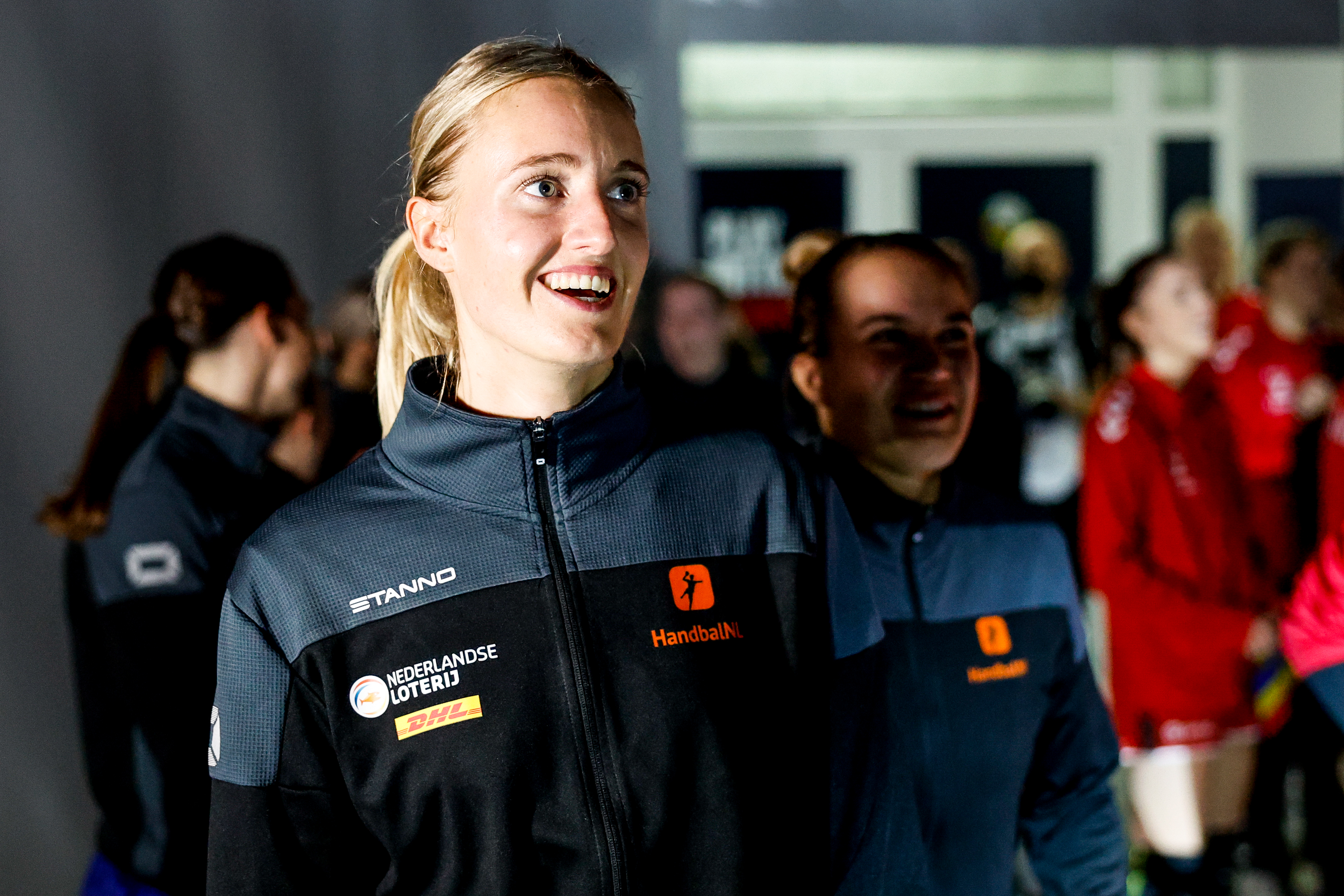 Netherlands and France aim to seal main round berths