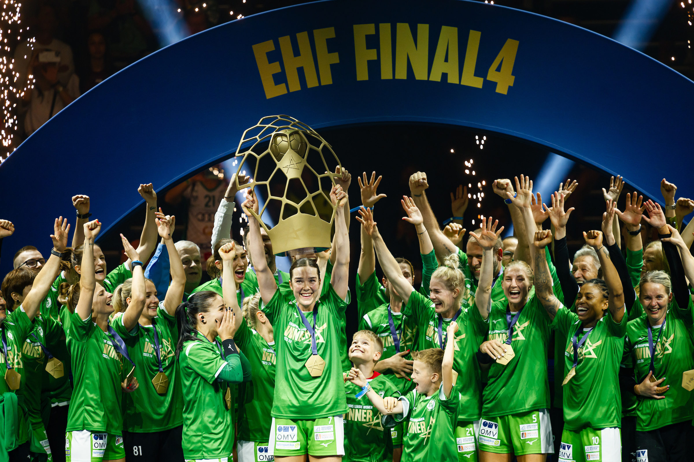 Györ seal sixth title in emphatic fashion