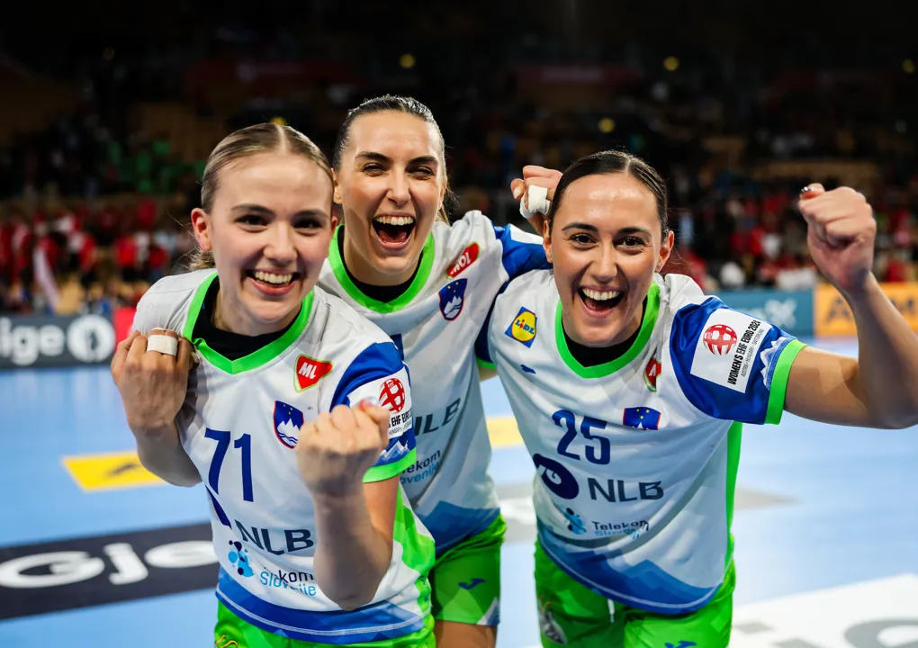 Summary: Slovenia, Poland and Sweden book main round