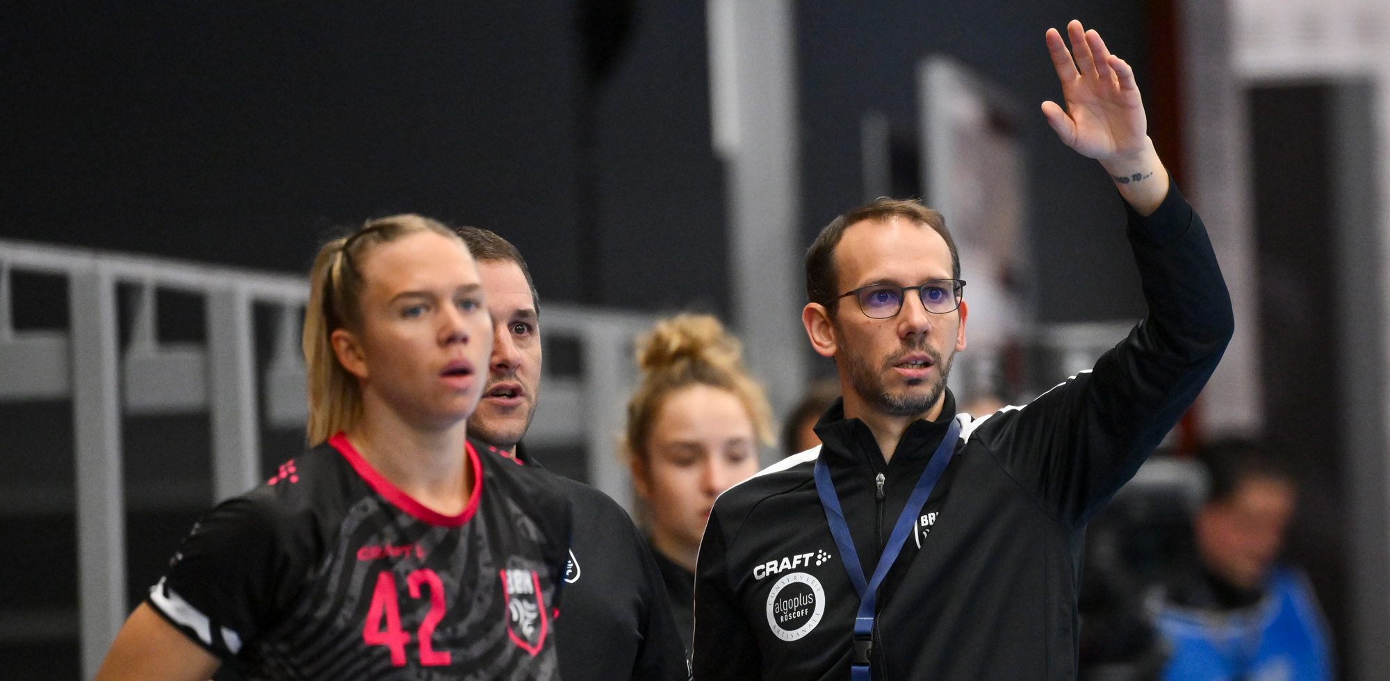 Coverage of EHF Champions League Women 2023/24 round 6