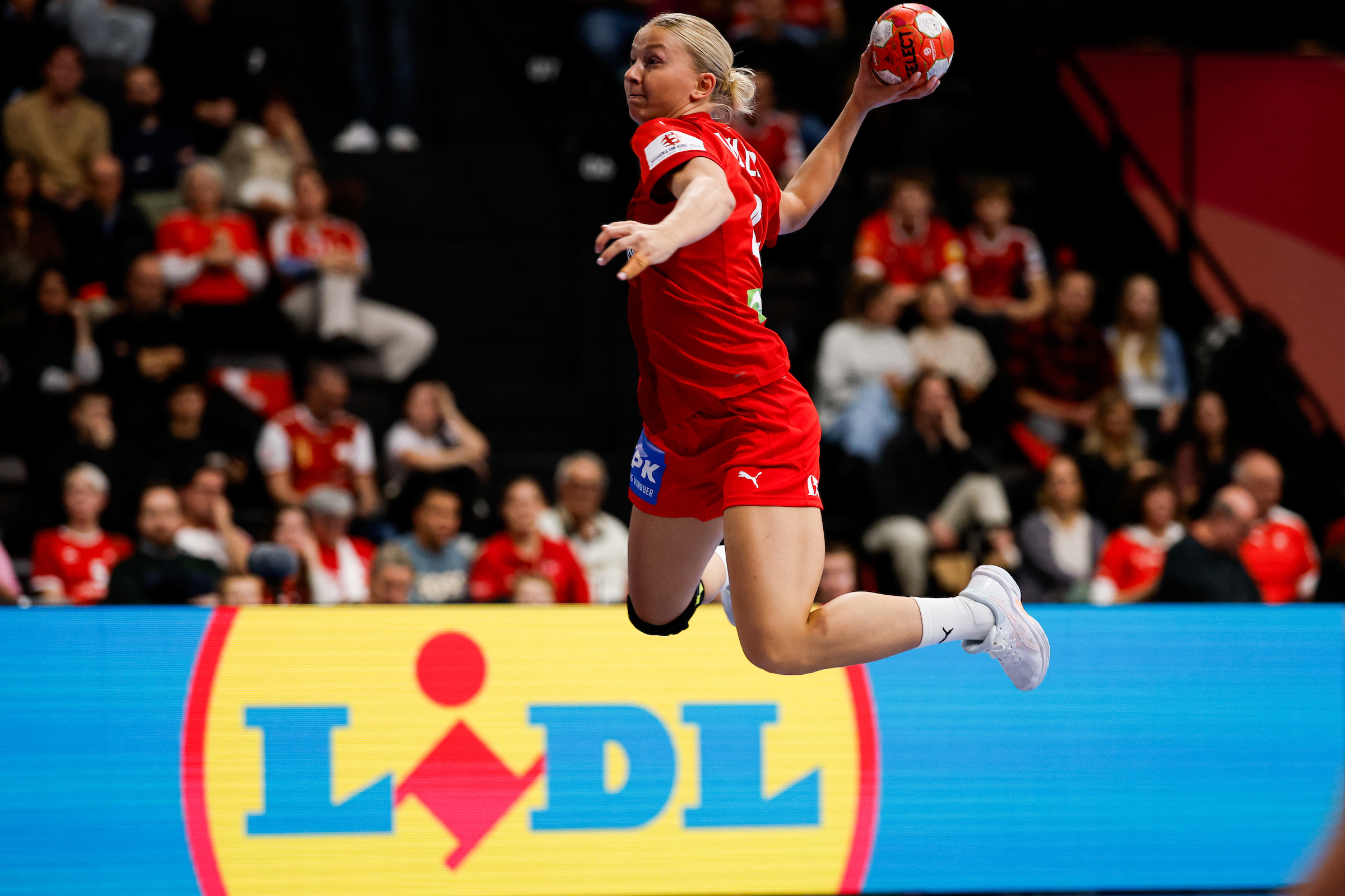 2022 silver medallists Denmark start EHF EURO 2024 campaign strong